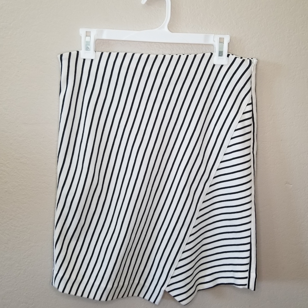 LOFT Striped Skirt